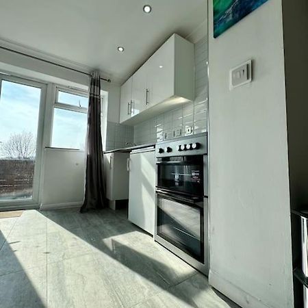 Flat On High Street Appartement Saltdean Buitenkant foto